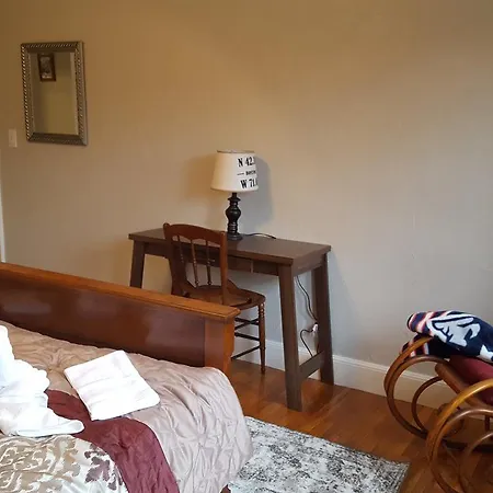 Natalie House Bed & Breakfast 3*