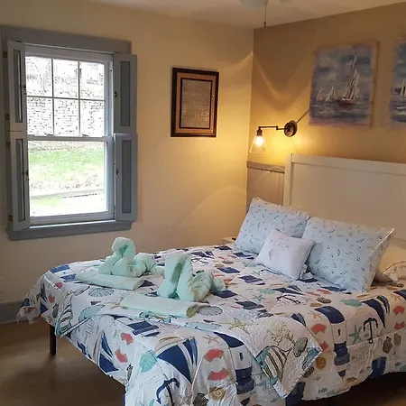 Bed & Breakfast Natalie House Boston
