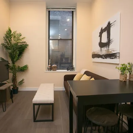 Apartment One-bedroom On Arch Street Apt 2d *