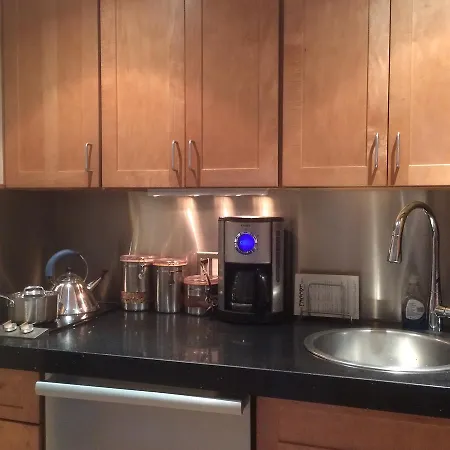 Bed & Breakfast Encore 3*