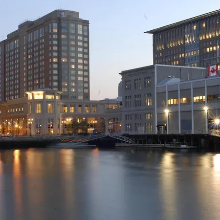 Seaport Hotel 4*