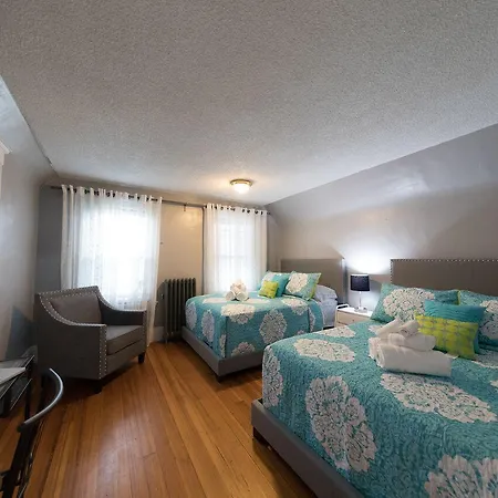 Hilltop Guest house *