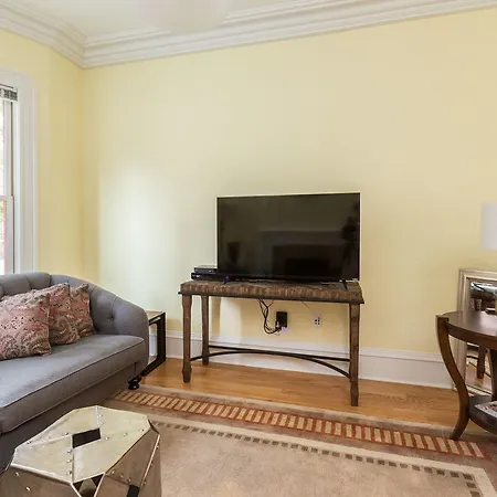 Apartment The Beacon On Massachusetts Avenue Boston