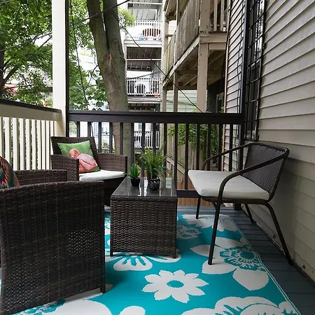 Sweet Retreat W/grill Parking