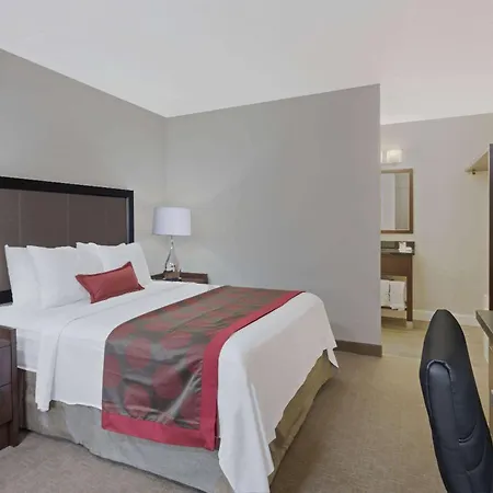 Ramada By Wyndham Hotel 3*