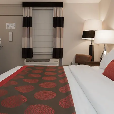 Hotel Ramada By Wyndham 3*