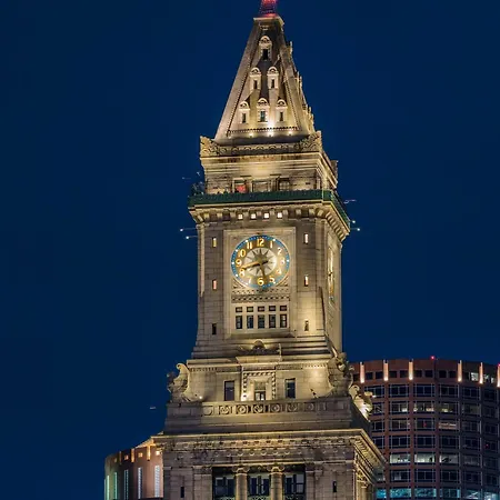 Marriott Vacation Club At Custom House,   Boston