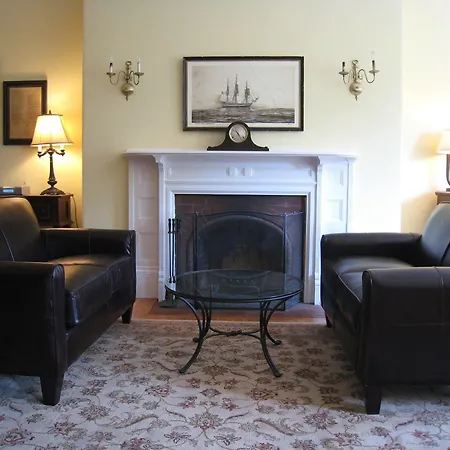 Apartment Back Bay Suites