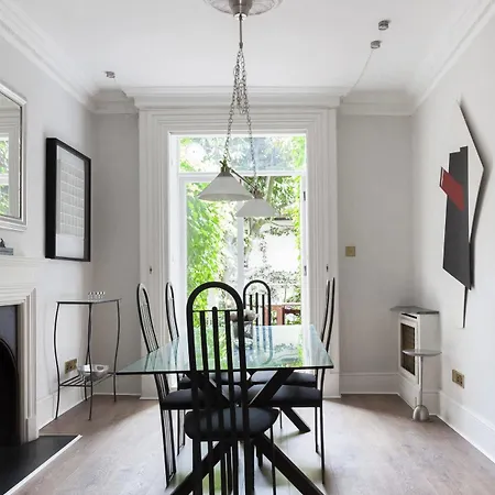 Knightsbridge By Onefinestay 3* Boston