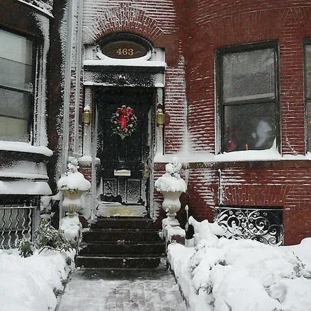 Guest house 463 Beacon Street Boston