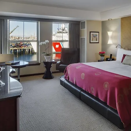 Battery Wharf Hotel, Waterfront Hotel Boston