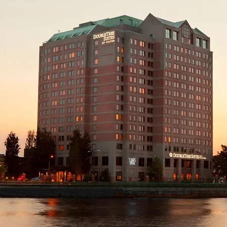 Doubletree By Hilton - Cambridge Hotel 4*