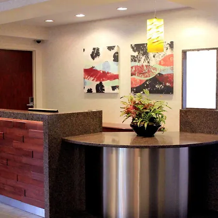 Doubletree By Hilton Bayside 3*