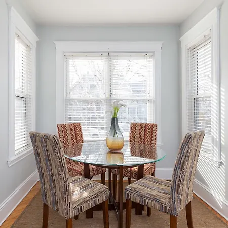 Shawmut In Ashmont Village