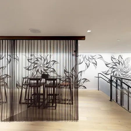 Global Luxury In South End Boston