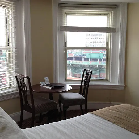 Hotel Buckminster 3*