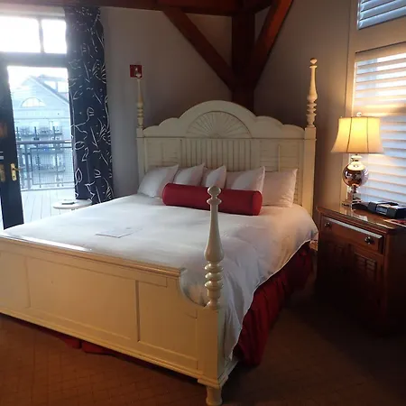 Inn Yacht Haven