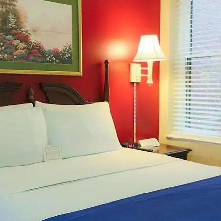 Ivy Common Hotel 2*