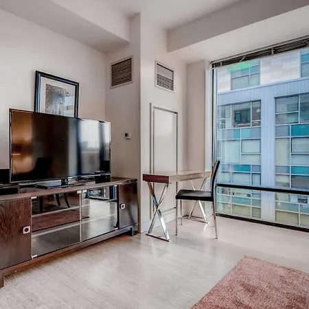Global Luxury At Kenmore Square Boston