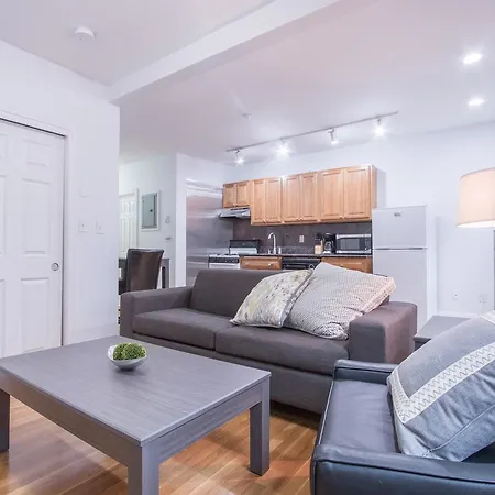Premier Theater District Suites By Sonder Aparthotel