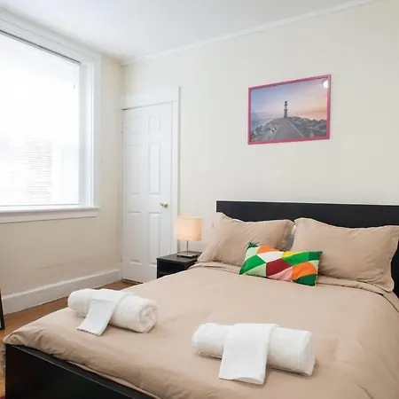 Apartment Gorgeous 2 Bedroom By University And Private Parking *