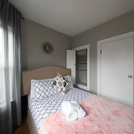 Villa Boston Guest house Boston