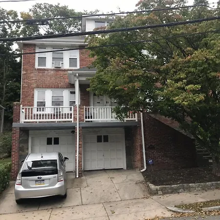 Bed & Breakfast Natalie House Boston