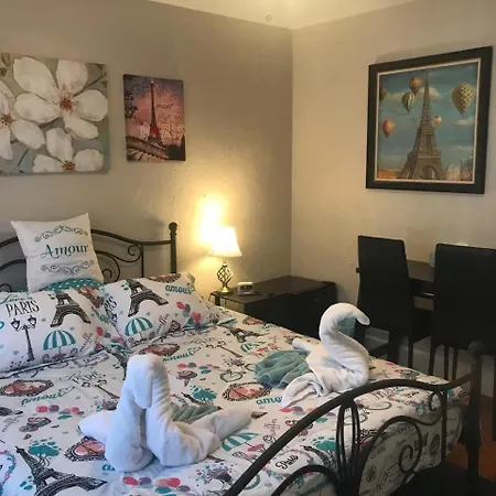 Bed & Breakfast Natalie House