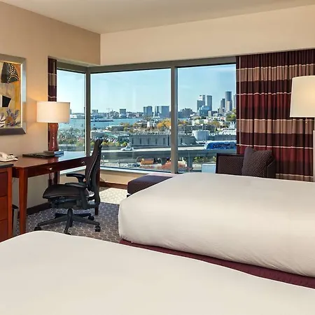 Hilton Logan Airport 4*