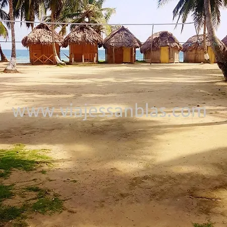 Cabanas Senidub Holiday park Boston