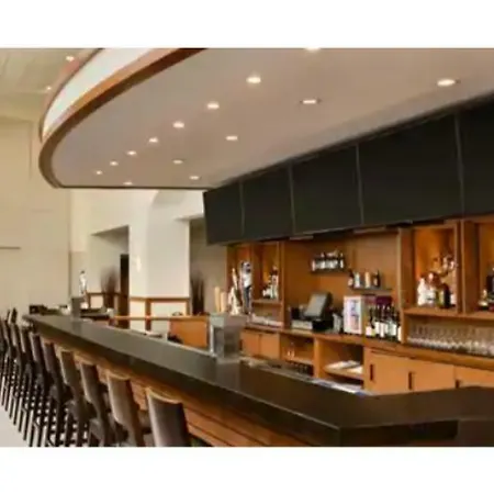 Embassy At Logan Airport 3*