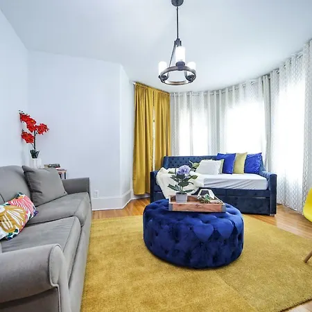 Sweet Retreat W/grill Parking Guest house