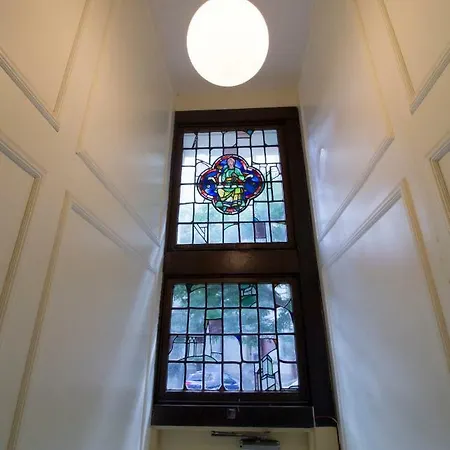 Two-bedroom On Newbury St Apt 41