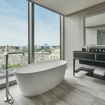 Hotel Four Seasons One Dalton Street, 5*