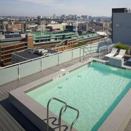 Global Luxury At Kenmore Square Apartment
