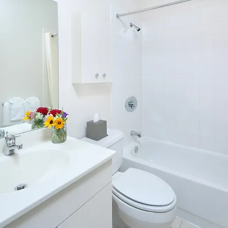 Oakwood At One India Street * Boston
