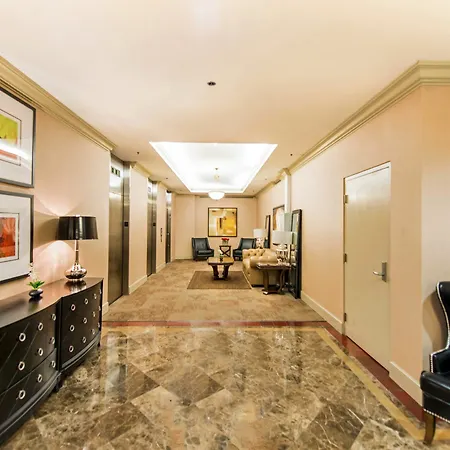 Oakwood At One India Street