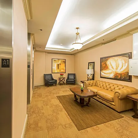 Oakwood At One India Street Apartment *
