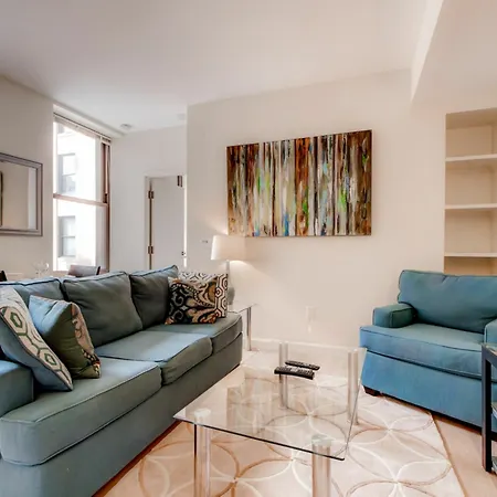 Global Luxury At Bay Village Boston