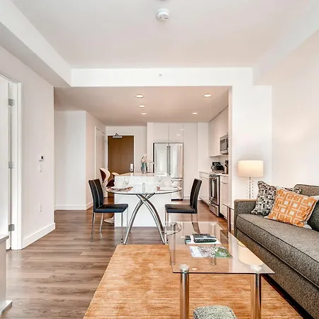 Global Luxury At Fenway Apartment *