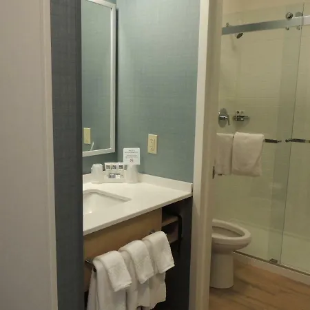 The At Longwood Medical Hotel 3*