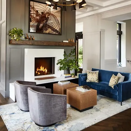 The Whitney Hotel