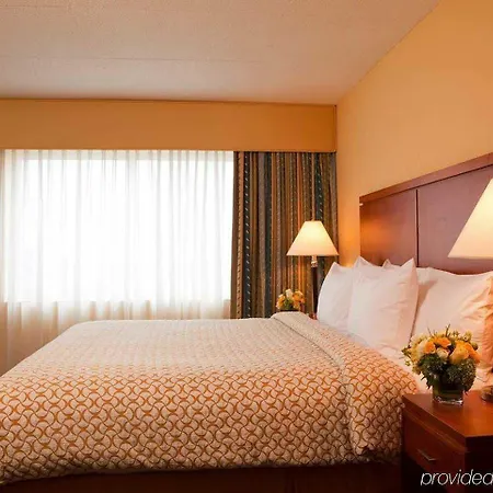 Embassy At Logan Airport Hotel