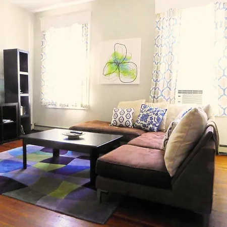 Apartment Huge 1 Bedroom Best Location