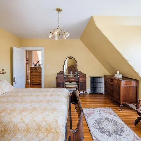 Bed & Breakfast Perkins 3*