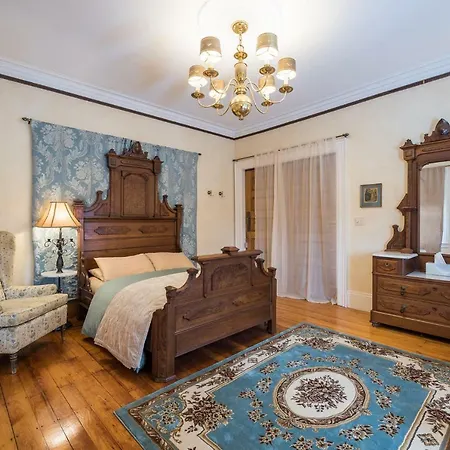 Perkins Bed & Breakfast Boston