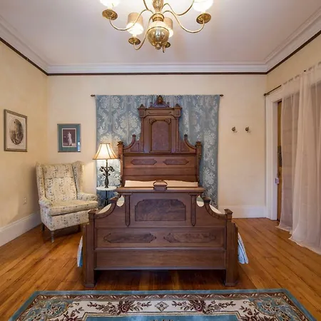 Bed & Breakfast Perkins