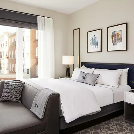 The Whitney 5*