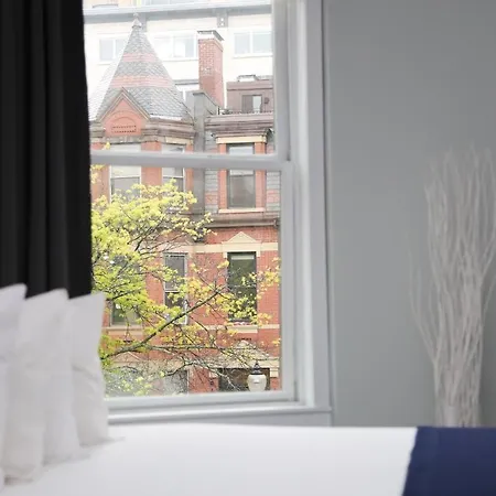 Apartment Stylish Newbury Street Studio, #4 *