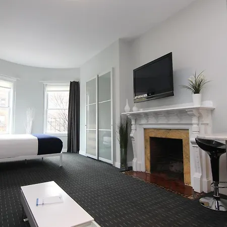 Stylish Newbury Street Studio, #4 *